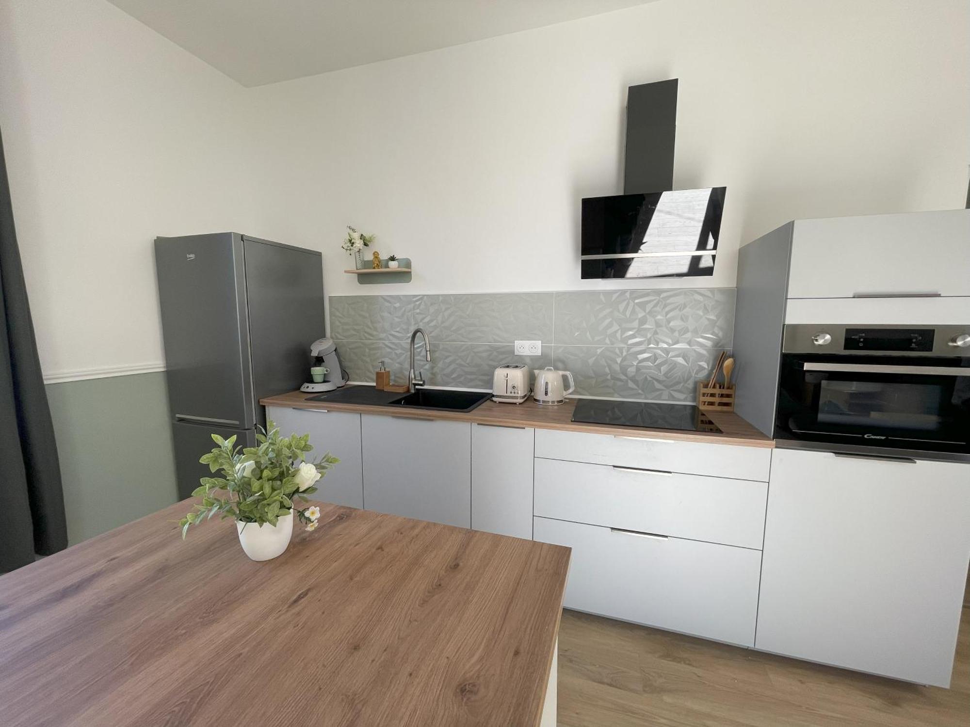 Elegance & Confort Au Coeur De Cholet ! Экстерьер фото